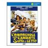 L' onorevole con l'amante sotto il letto