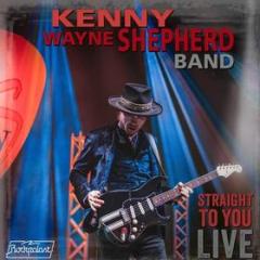 Straight to you: live [cd + bluray]