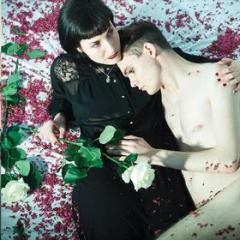 Tomb for two
