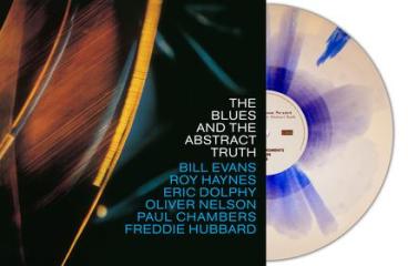 The blues and the abstract truth (vinyl white, blue splatter) (Vinile)