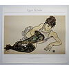 Egon Schiele - Donna appoggiata con calze verdi 1917 - Poster vintage originale anno 1994