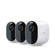 Arlo Essential Spotlight VMC2330, 3 telecamere sorveglianza Wifi senza fili, 1080p, Visione notturna a colori, Audio 2 vie, interno/esterno, Faro e sirena integrati, non richiede Base Arlo, bianche (AZ)