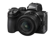Nikon Z5 + Z 24-50 + Lexar SD 64 GB 667x Pro Fotocamera Mirrorless, CMOS FX 24.3 MP, Full Frame, Mirino Quad-VGA EVF, LCD 3.2" Touch, Wi-Fi, Bluetooth, Video 4K, Nero [Nital Card: 4 Anni di Garanzia] (AZ)
