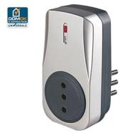 Ricevitore con spina e presa 230V 10A 2P+T (AZ)