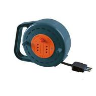 Prolunga avvolgibile mt 5 3x1,0 mm con disgiuntore termico spina e prese 10A 2P+T (AZ) Prolunga avvolgibile mt 5 3x1,0 mm con disgiuntore termico spina e prese 10A 2P+T (AZ)