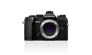Olympus E-M5II Body Fotocamera Professionale OM-D EM5 Mark II, Nero (AZ)