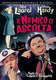 Il Nemico Ci Ascolta